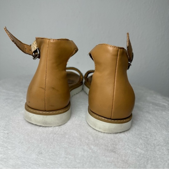 Anthropologie Liendo by Seychelles Athens
Sport Sandals Tan And Silver - Picture 6 of 13